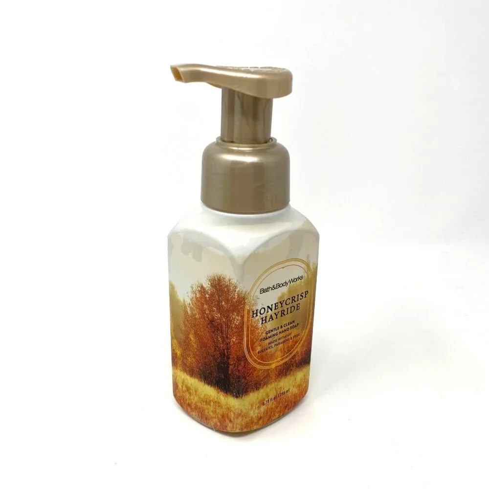Bath & Body Works Honeycrisp Hayride Gentle & Clean Foaming Hand Soap 2 Pack - Picture 2 of 6